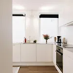Beautiful On Stroget In Center Apartment