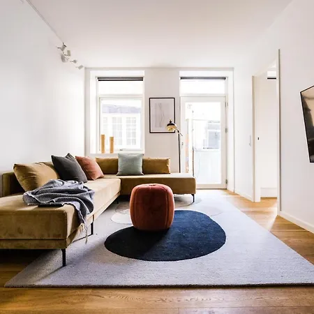Beautiful Apartments On Stroget In Copenhagen City Center Apartment *